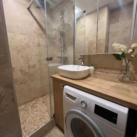 - Confortable Proche Canal Ourcq Apartment *